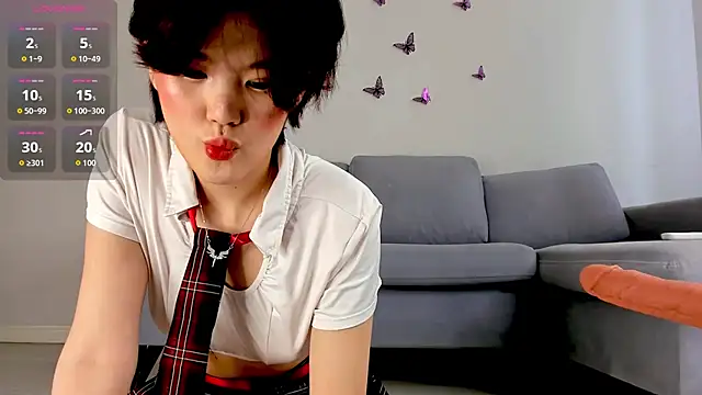 linmilena online show from April 19, 3:17 am