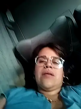 rochylinda online show from April 7, 10:09 pm