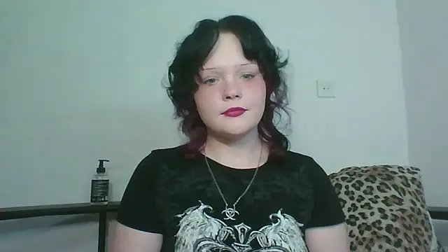 Snapshot of abbey-BAT chatting on April 24, 8:00 pm abbey-BAT online show from April 24, 8:00 pm