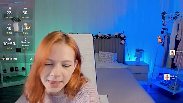 Snapshot of LisaAris chatting on June 14, 6:43 pm LisaAris online show from June 14, 6:43 pm