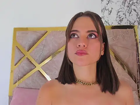 liarusoo online show from April 17, 1:30 am