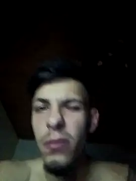 robertmrn112 online show from April 27, 1:14 am