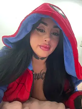 Snapshot of Milk_lee7 chatting on April 9, 6:41 am Milk lee7 online show from April 9, 6:41 am