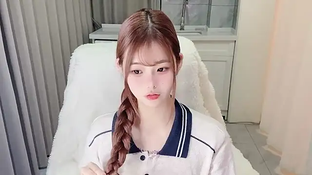 Snapshot of xiaoyugan_cute chatting on June 11, 3:32 pm xiaoyugan cute online show from June 11, 3:32 pm