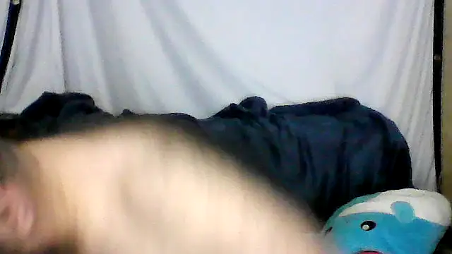 Snapshot of BriTheTopBear chatting on April 25, 5:32 am BriTheTopBear online show from April 25, 5:32 am