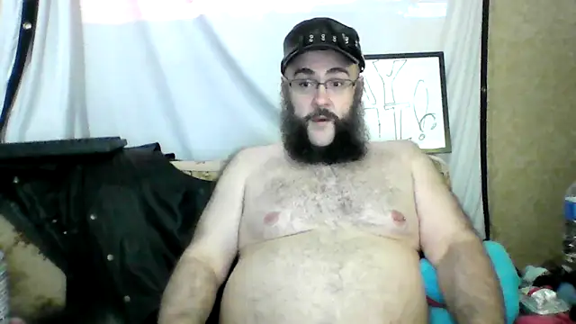 Snapshot of BriTheTopBear chatting on May 19, 3:02 am BriTheTopBear online show from May 19, 3:02 am