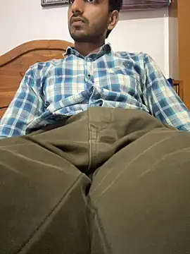 aadibuttplug online show from May 26, 11:28 am