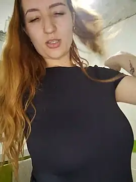 LeonaFox online show from May 17, 7:10 pm