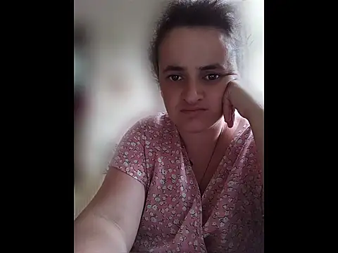 AnabelBexley online show from July 5, 2:51 am
