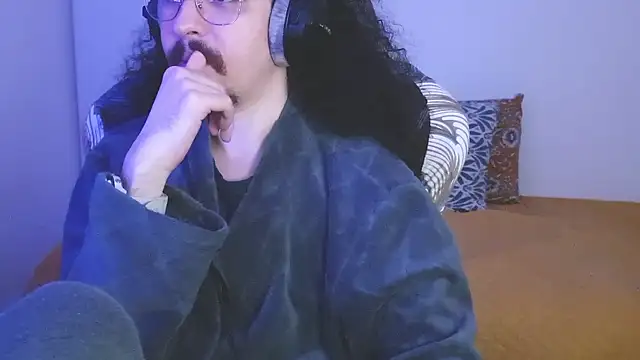 okakox online show from April 9, 8:36 pm