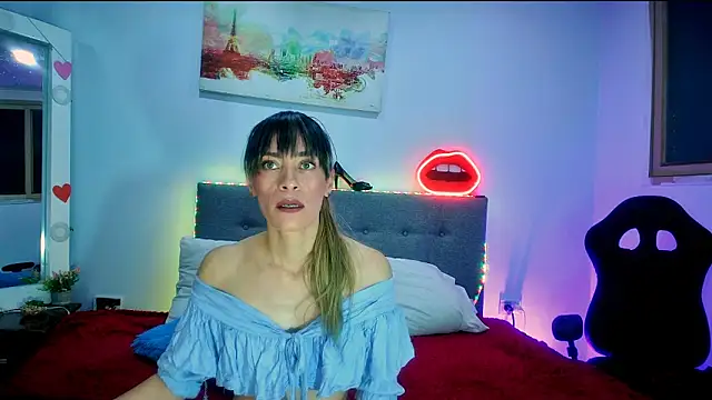 Lorena sweet33 online show from June 10, 1:43 pm