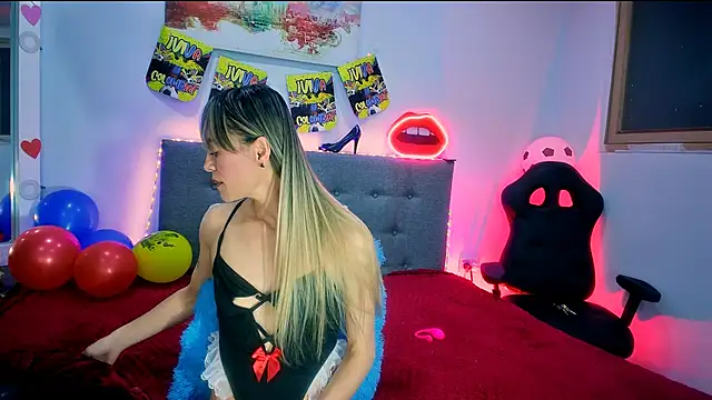 Lorena sweet33 online show from July 15, 1:38 pm