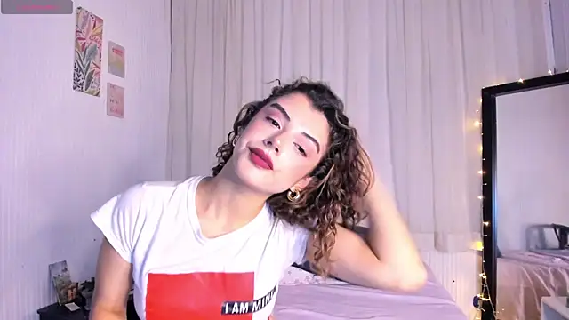 katyRousseX  online show from July 3, 6:14 pm