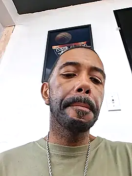 Willybigcock1981 online show from April 10, 9:08 pm