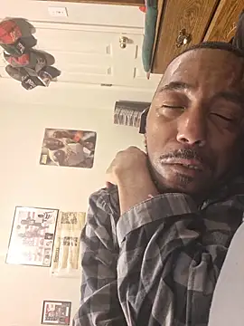 Willybigcock1981 online show from April 25, 3:20 am
