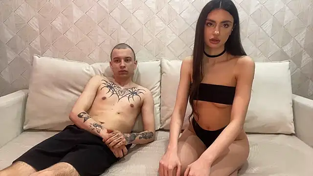 CharmSexyCouple online show from May 25, 10:10 am