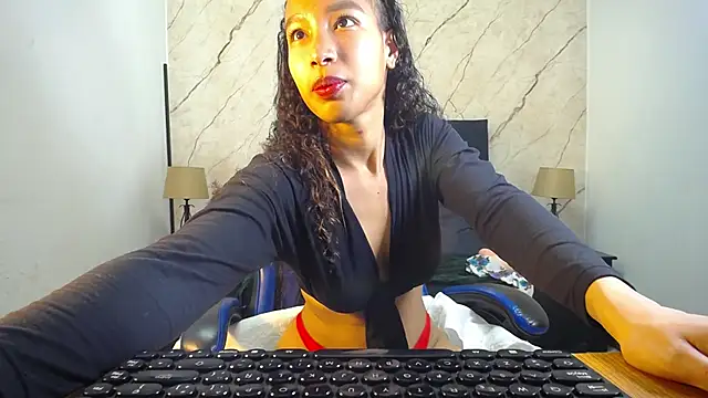 hasley cute online show from April 18, 6:56 pm