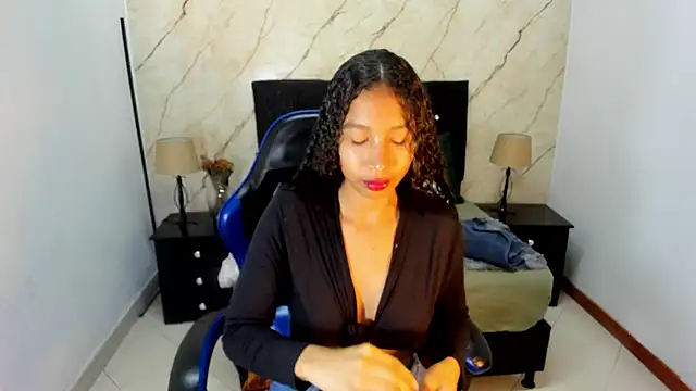 hasley cute online show from May 29, 6:50 pm