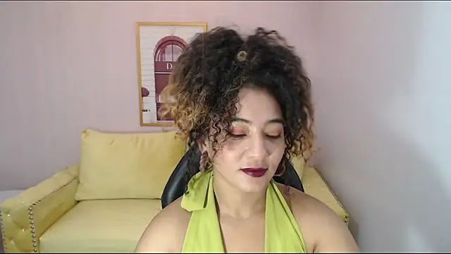 Brittany ch online show from May 3, 12:55 pm