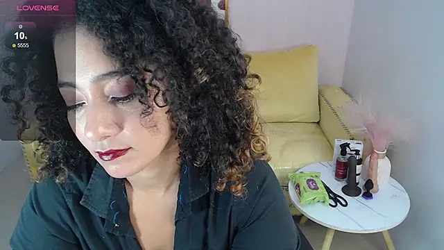 Brittany ch online show from May 30, 8:06 pm