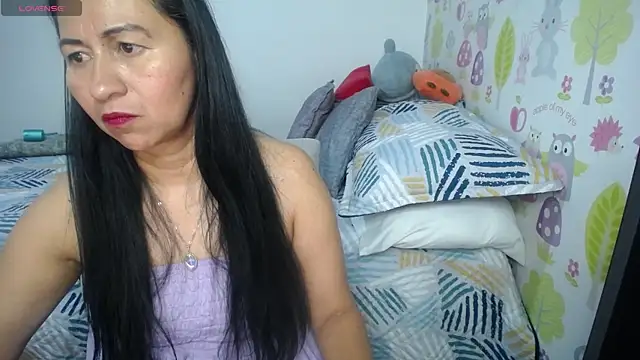 Tyna b online show from June 14, 3:03 pm