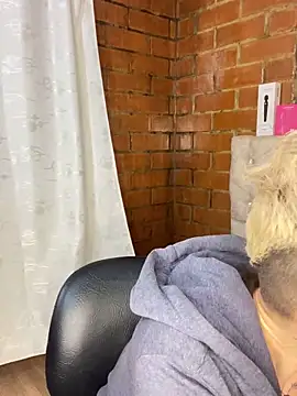 Megan-c online show from May 29, 9:18 am
