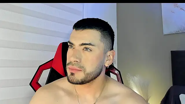 Alexander Diazz online show from April 25, 2:14 pm