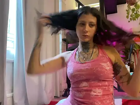 Lollych3rryp0p online show from April 8, 4:51 pm