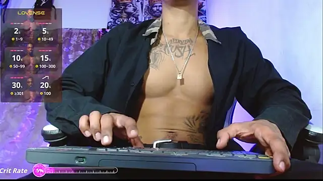 DARK BLACK 0 online show from May 17, 12:19 am
