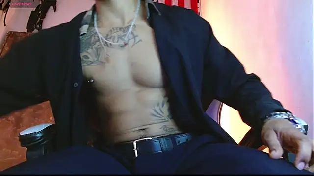 DARK BLACK 0 online show from July 15, 3:01 am