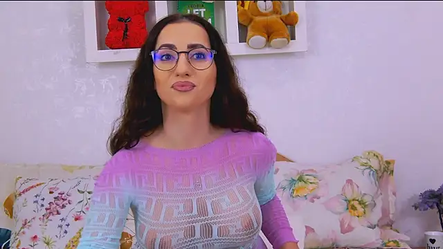 KarolDolly05 online show from May 4, 1:51 pm