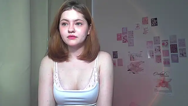 lexie foxx online show from April 14, 12:00 pm