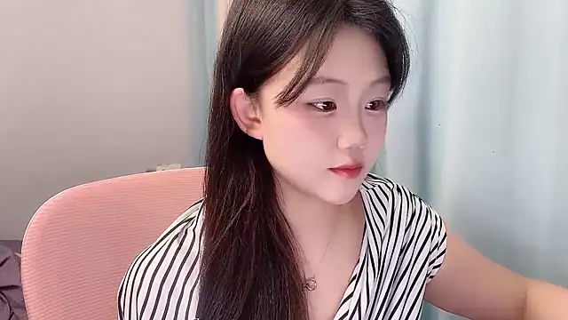 Lilababy00 online show from April 29, 5:30 pm