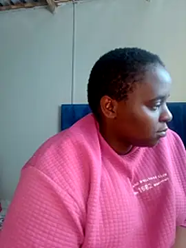 Snapshot of That_PhatPussy chatting on April 14, 6:52 am That PhatPussy online show from April 14, 6:52 am