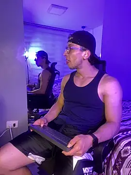 MARCO RUSH online show from April 11, 11:47 am