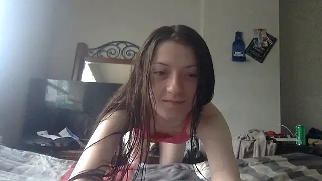 Munchkinbaby72318 online show from July 4, 3:51 pm