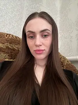 AlinaLove3213 online show from April 10, 2:00 pm