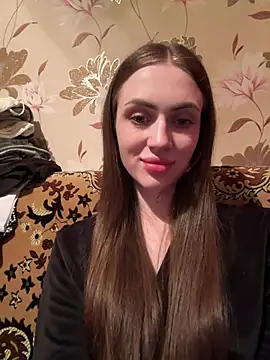 AlinaLove3213 online show from July 11, 8:11 pm