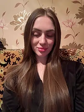 AlinaLove3213 online show from July 16, 8:15 pm