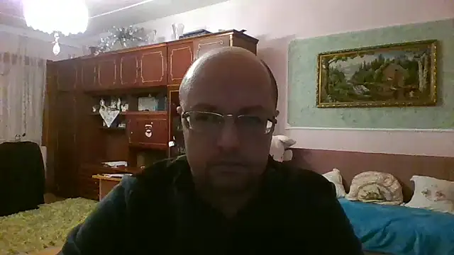 Snapshot of Luceriusbigass chatting on February 20, 4:36 pm Luceriusbigass online show from February 20, 4:36 pm