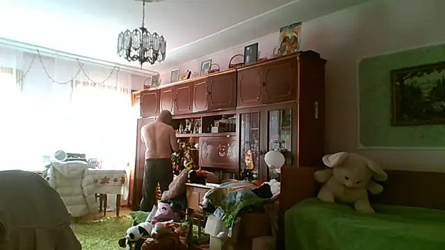 Luceriusbigass online show from February 14, 8:55 am