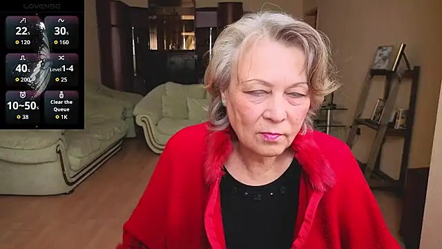 Snapshot of Tessa_Tidal chatting on April 14, 7:25 am Tessa Tidal online show from April 14, 7:25 am