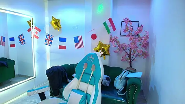 Rainy doll online show from June 24, 6:18 pm