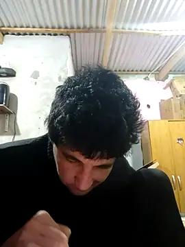 Snapshot of uriakela12 chatting on July 1, 9:47 pm uriakela12 online show from July 1, 9:47 pm