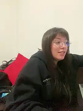 cherryxxox online show from June 12, 4:33 am