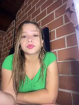 jade06  online show from May 21, 1:12 am