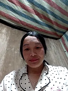 vanlucky2 online show from May 7, 1:27 pm