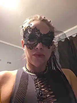 MistressSolena online show from June 19, 5:12 am