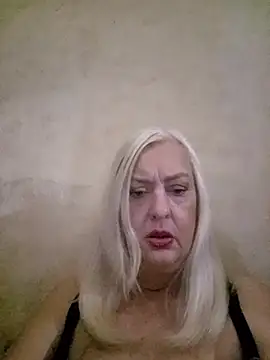 Julia20X online show from June 7, 8:29 am