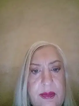 Julia20X online show from June 19, 8:29 am